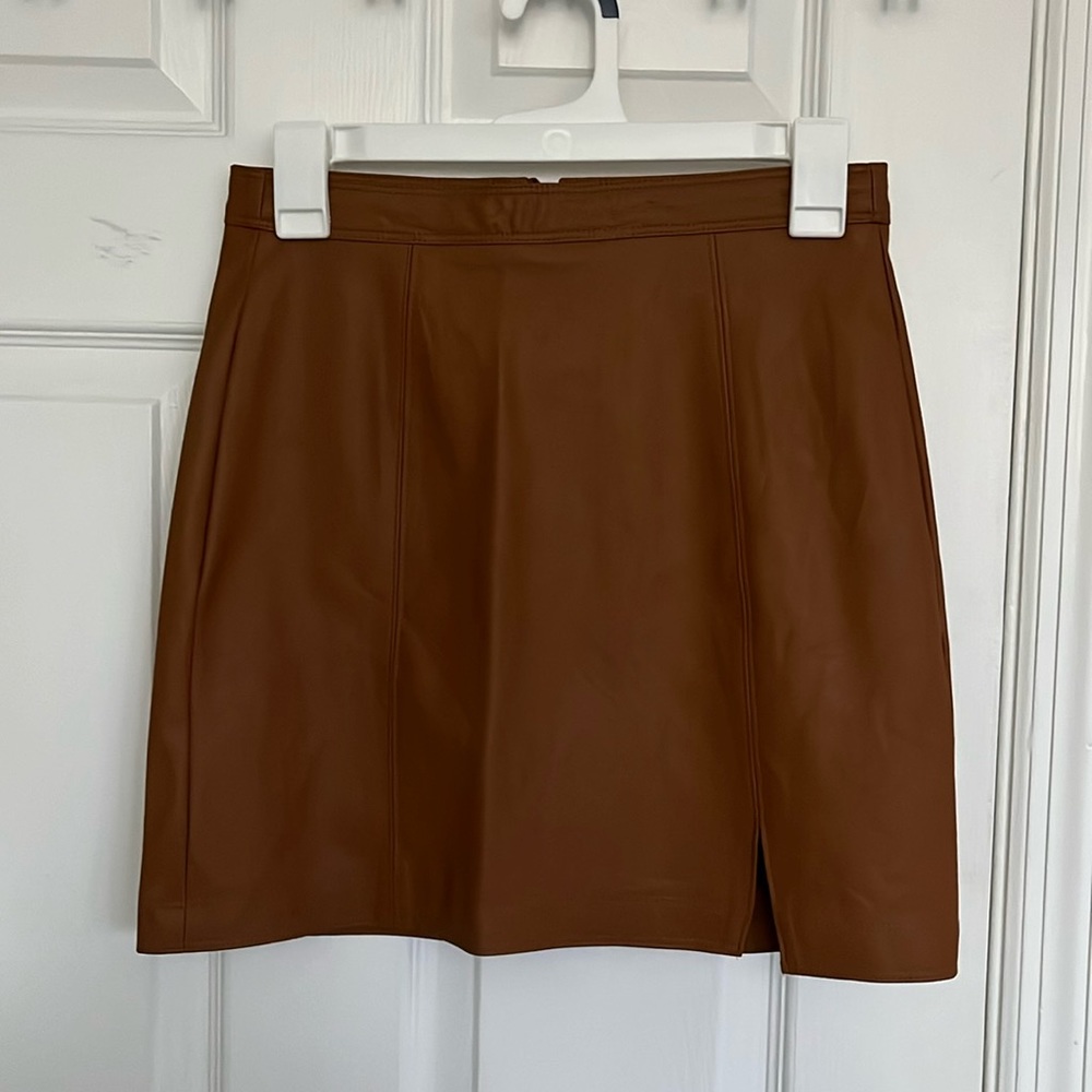 Skirt from altar’d state. Brown fake leather. Small